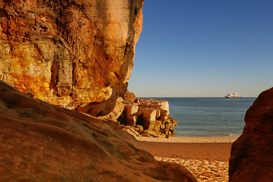 articles/Le_Laperouse_Kimberley_Australia_Studio_Ponant_Laure_Patricot.jpg
