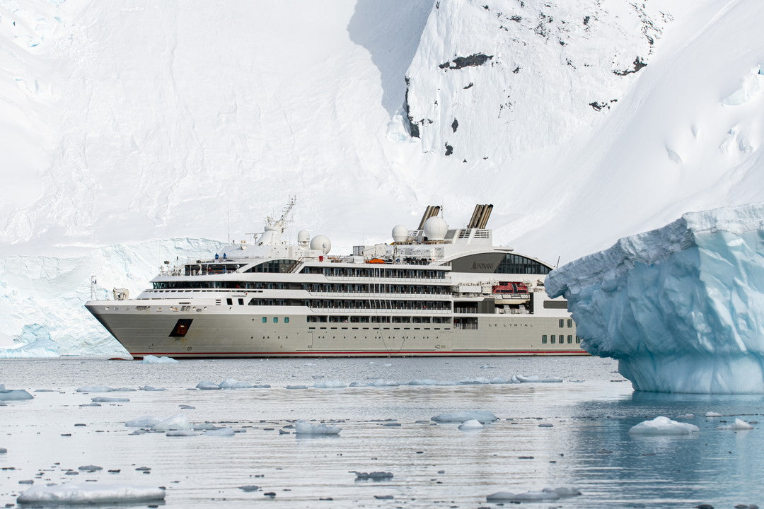 PONANT x LATAM航空   SAF(持続可能な航空燃料)を使用した初の旅客チャーター便を運航