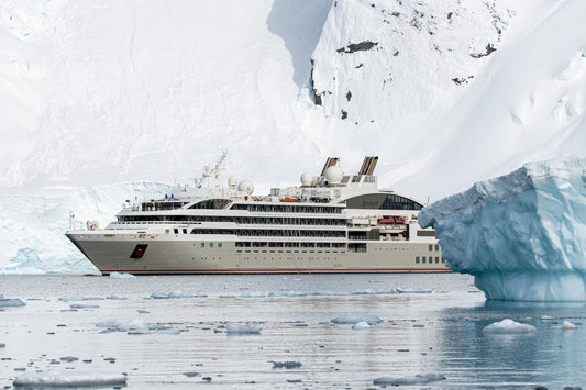 PONANT x LATAM航空   SAF(持続可能な航空燃料)を使用した初の旅客チャーター便を運航