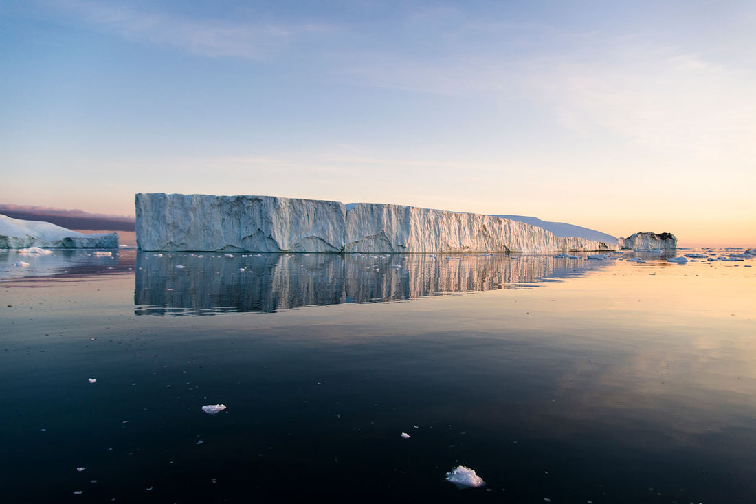 向かうは北極か、それとも南極か ―２つの氷の世界、５つの違い―