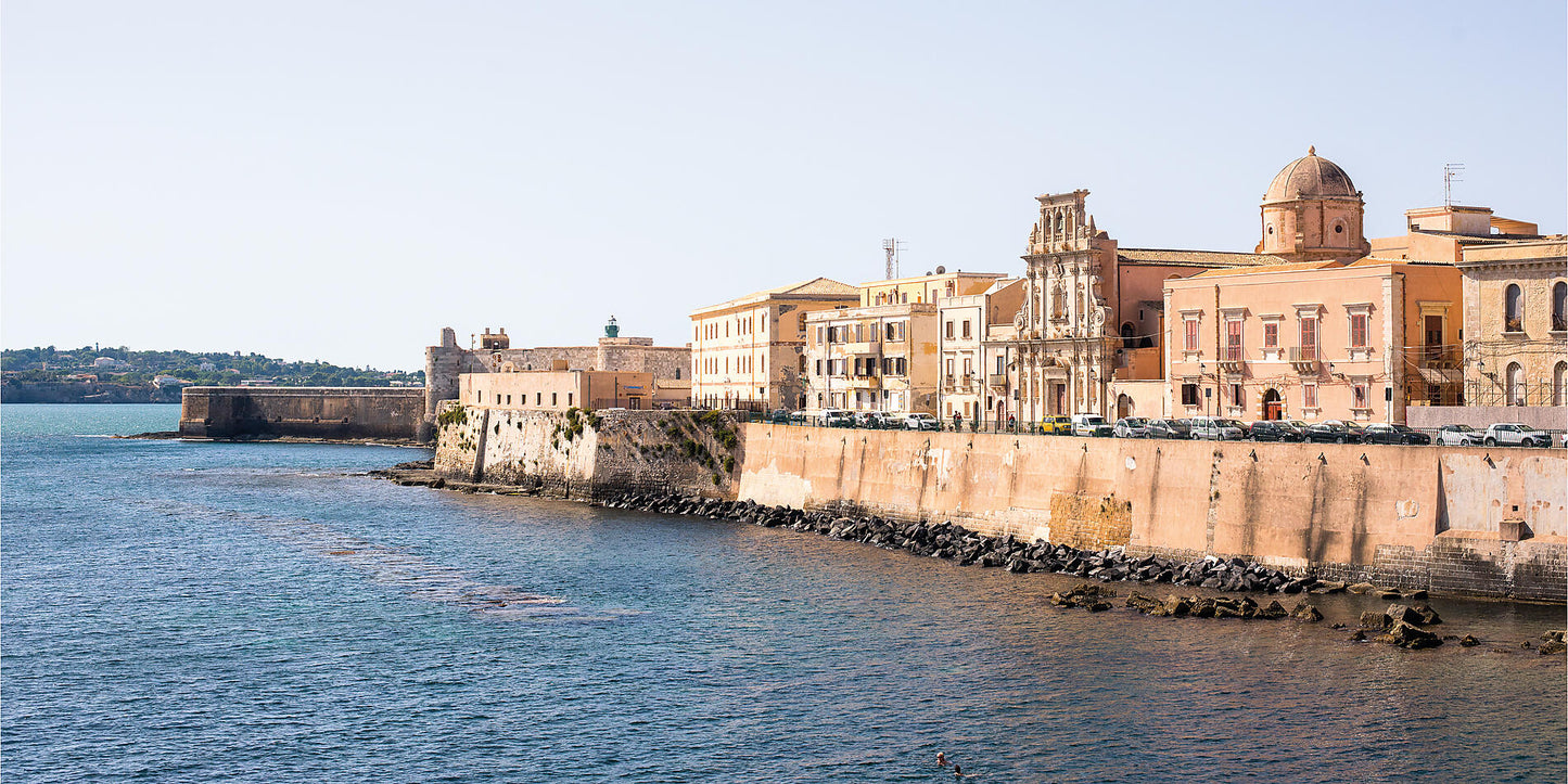 アテネ発 / バレッタ着｜地中海の古代都市 9日間