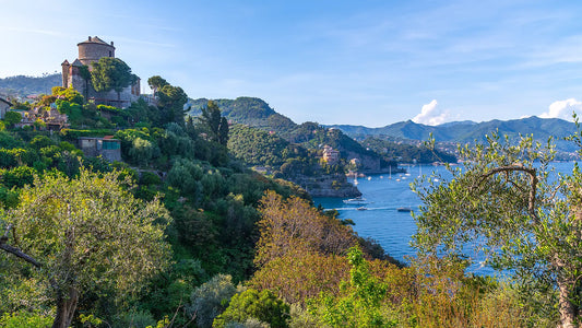 ニース発/リボルノ着｜	秋のコートダジュールとイタリアン リビエラ、コルシカ島		6日間