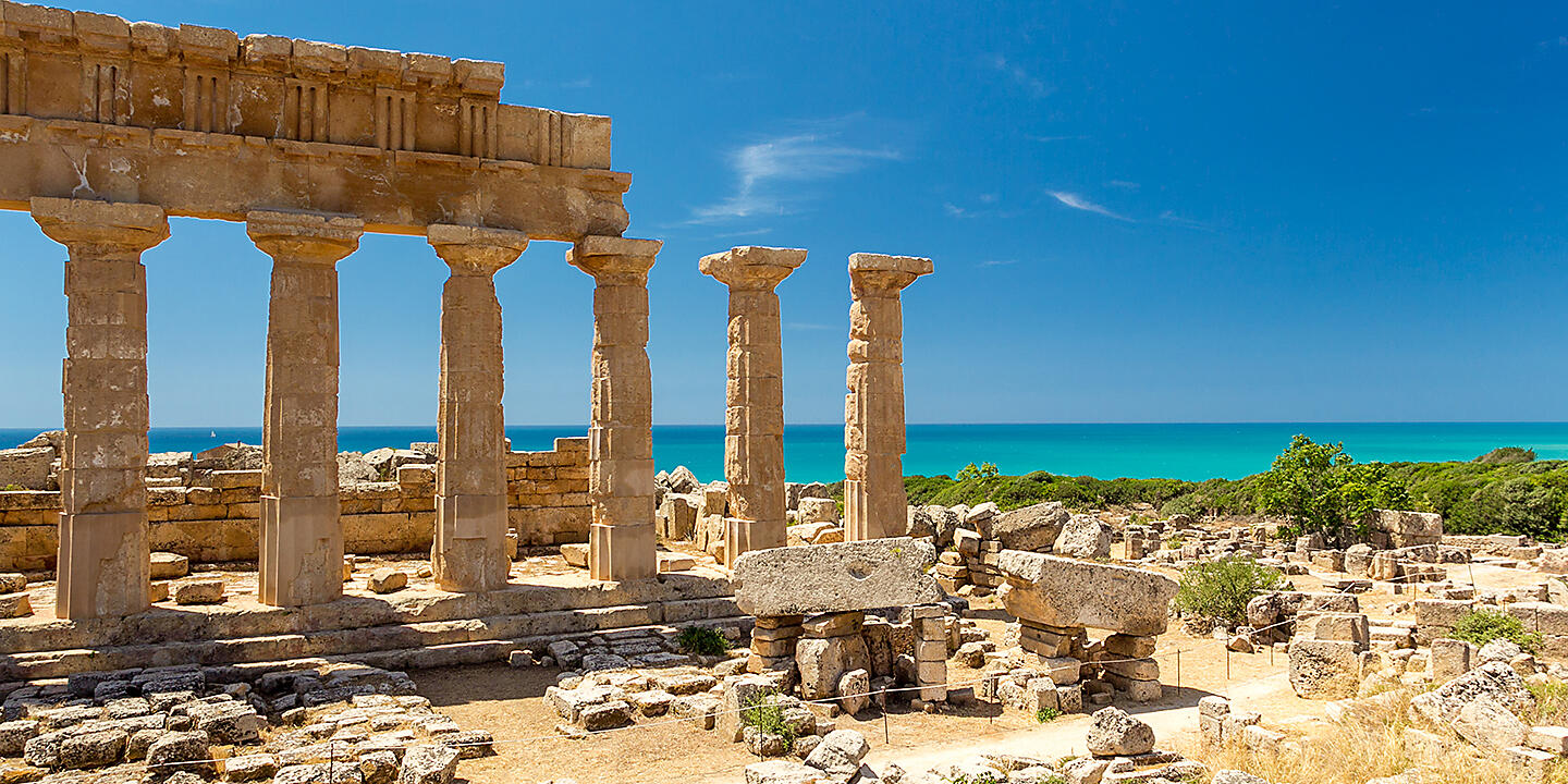 バルセロナ発/マルタ着｜地中海クルーズ　シチリア島、サルデーニャ島、マヨルカ島 8日間
